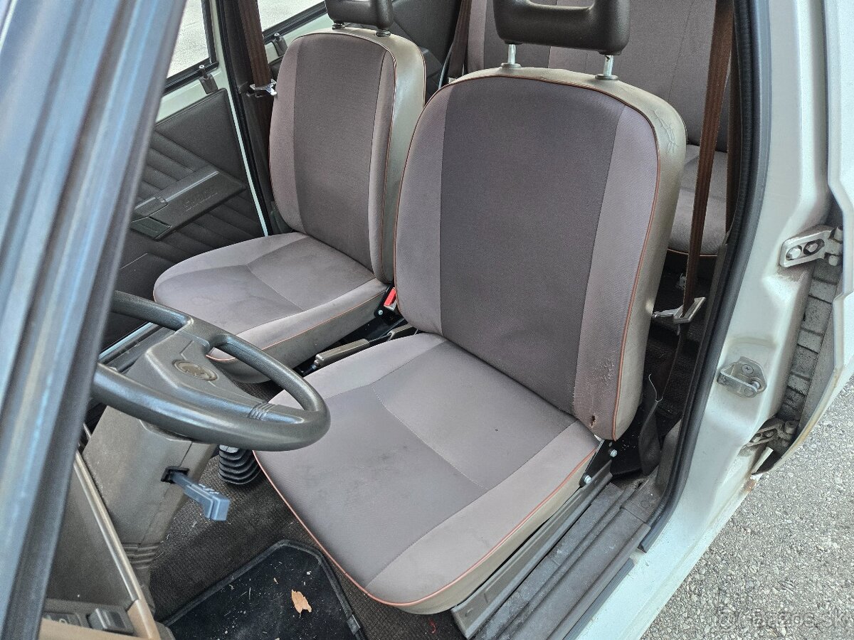 Škoda Favorit 136L __118000 km - 5