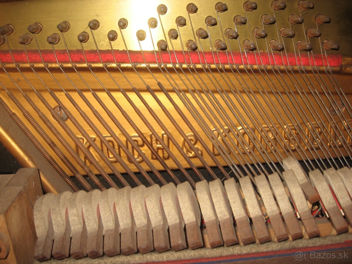 Starožitný klavír - 5