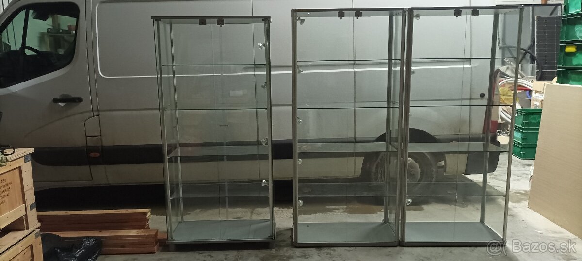 Sklenená vitrína - 5