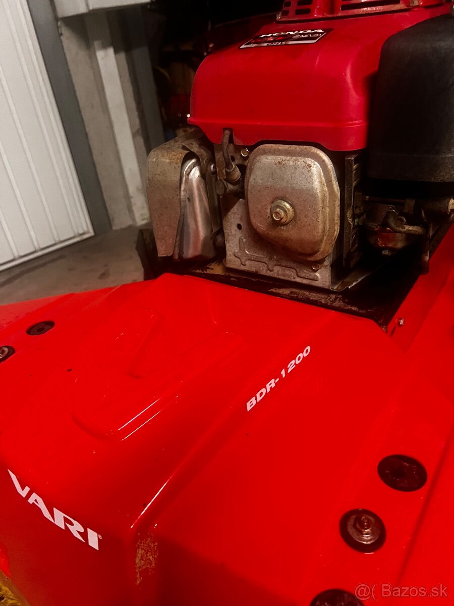 DVOUBUBNOVÁ sekačka VARI BDR 1200 zánovní stav - 5