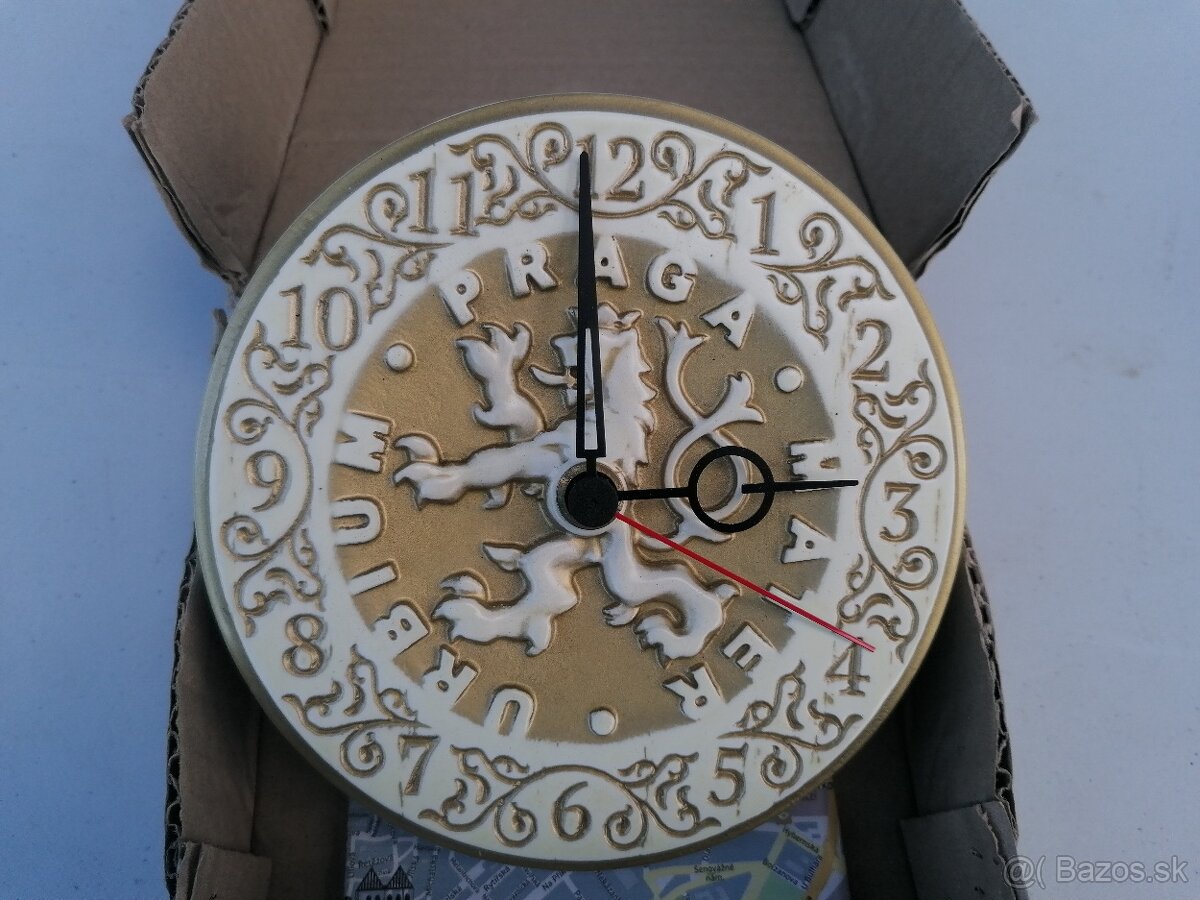 Predám drevené nástenné hodiny Praha - 5