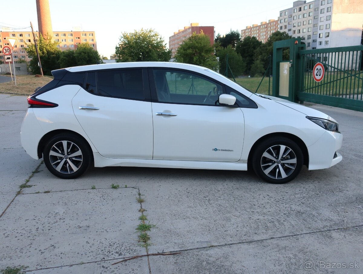 Odstúpim leasing na Nissan Leaf Acenta 90kW 2020-odpočet DPH - 5