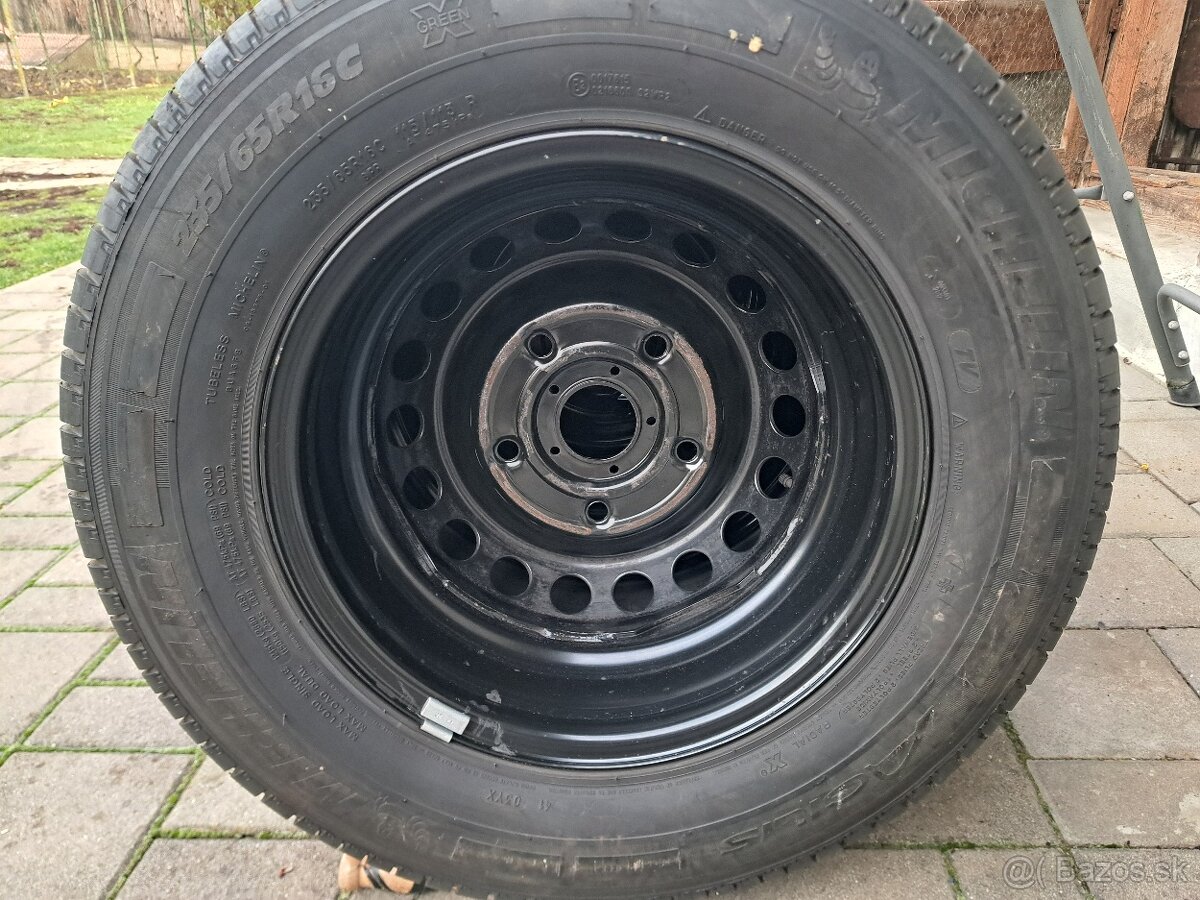 Letne pneu Ford Transit 235/65 R16C - 5