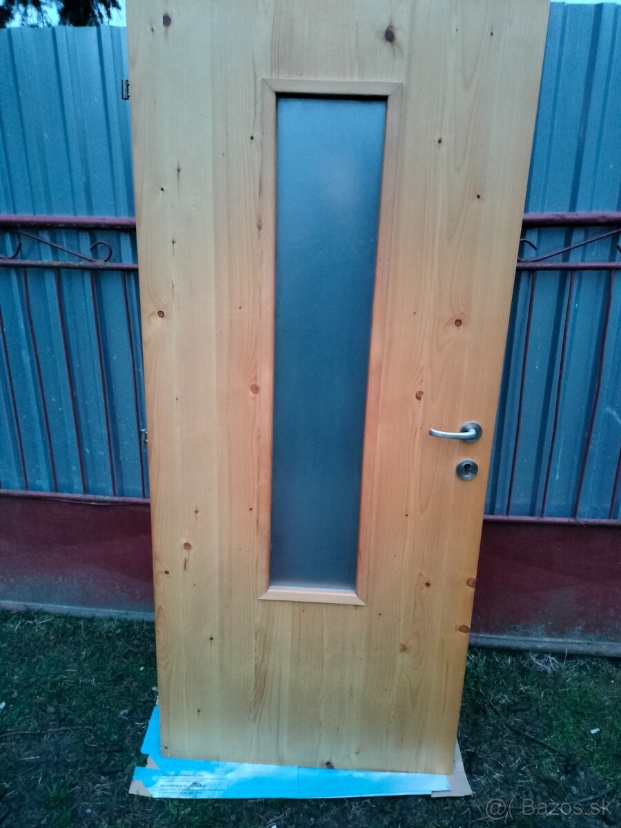 Predám Garažovu bránu A Dvere - 5
