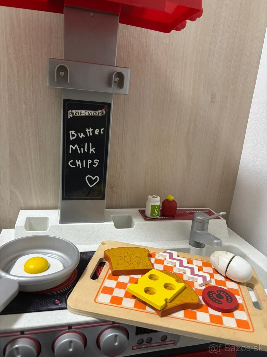 P: detskú kuchynku - 5