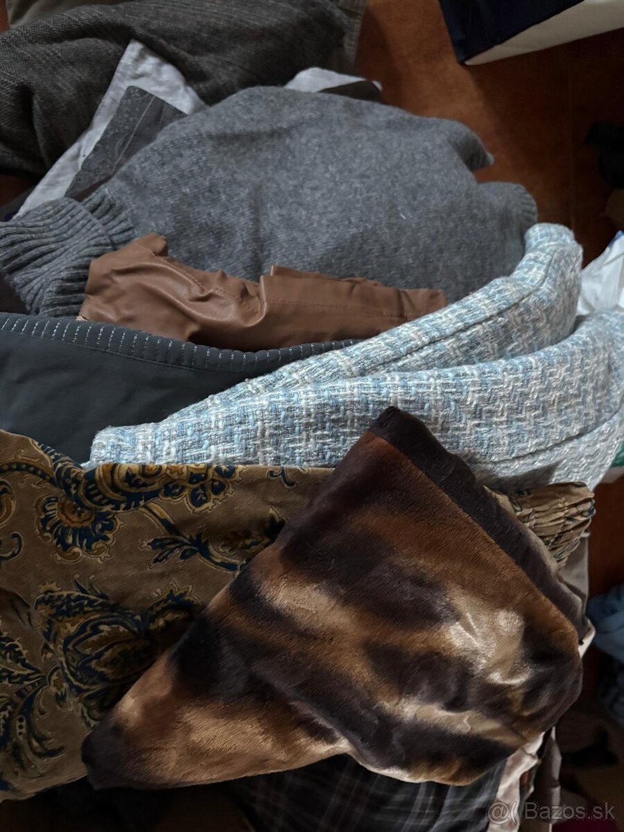 mix oblečenia, second hand - 5
