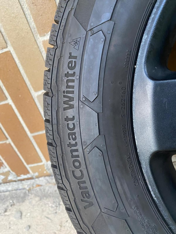 VW MULTIVAN, TRANSPORTER...215/60 R17 C zimné komplety orig. - 5