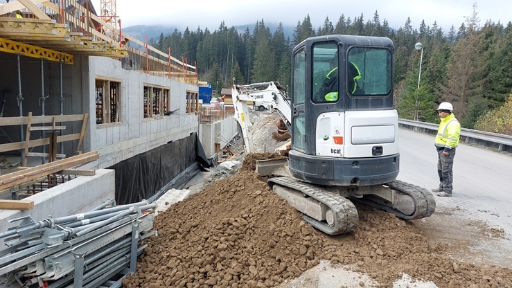 Zemné,buracie a výkopové práce - 5