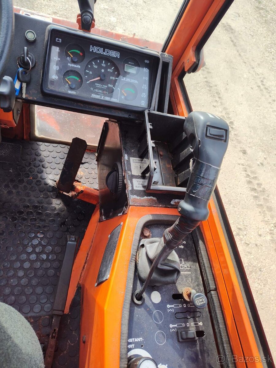 Kommunálny stroj HOLDER C 230 - 5