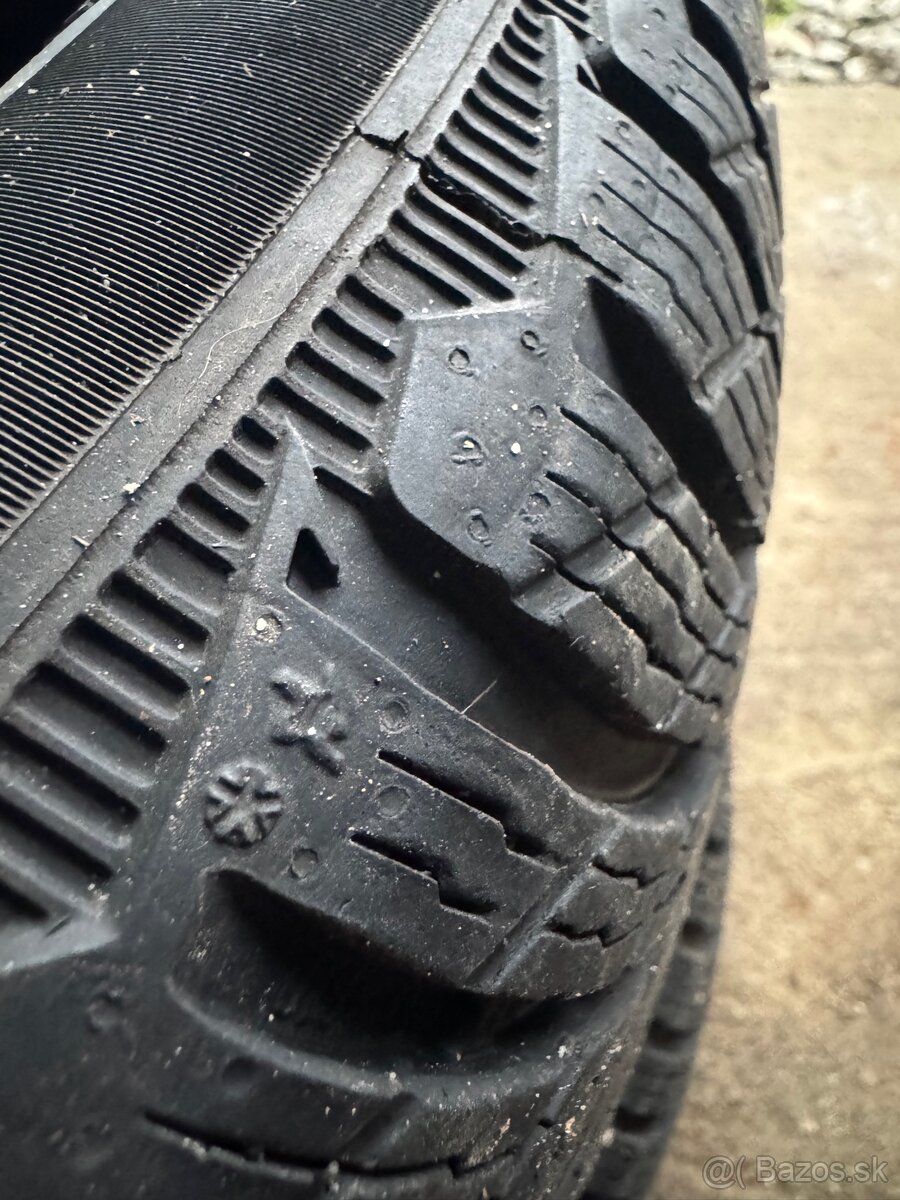 205/55 R17 91H zimné - 5