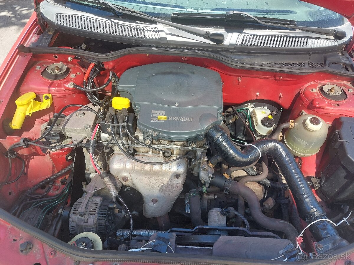 Renault Megane I 1,4 75 PS - 5