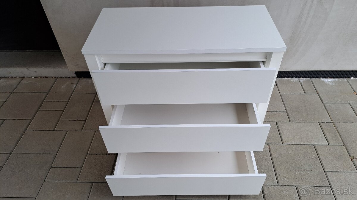 Komoda biela plnovýsuv - 5