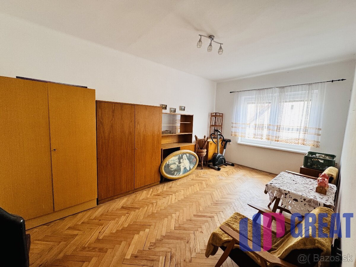 Na predaj priestranný rodinný dom v meste Gbely, okr.SKALICA - 5