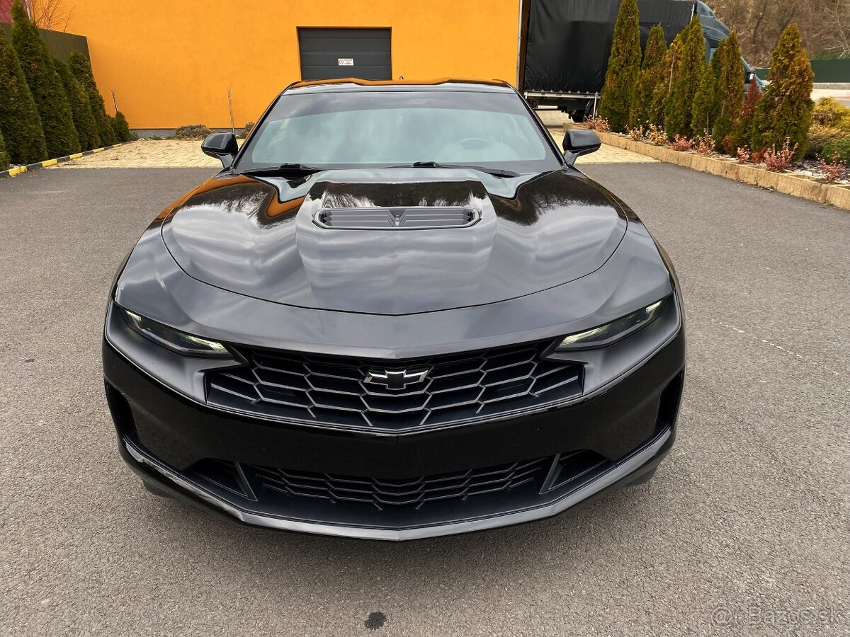 Predám Chevrolet Camaro LT1 6,2 V8 - 2020 - 5