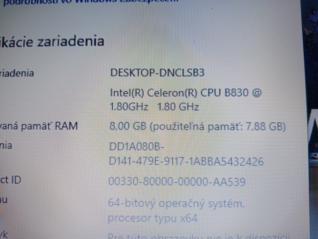 predám notebook Toshiba ,8gb ram , 240gb ssd , HDMI - 5