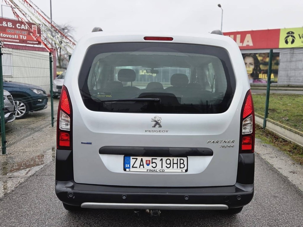 Peugeot Partner Tepee 1.6 BlueHDi S&S Outdoor - 5