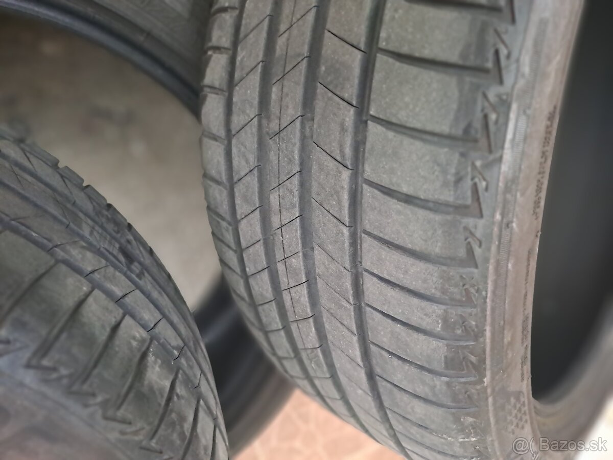 Bridgestone 245 40 r19 letne pneumatiky - 5