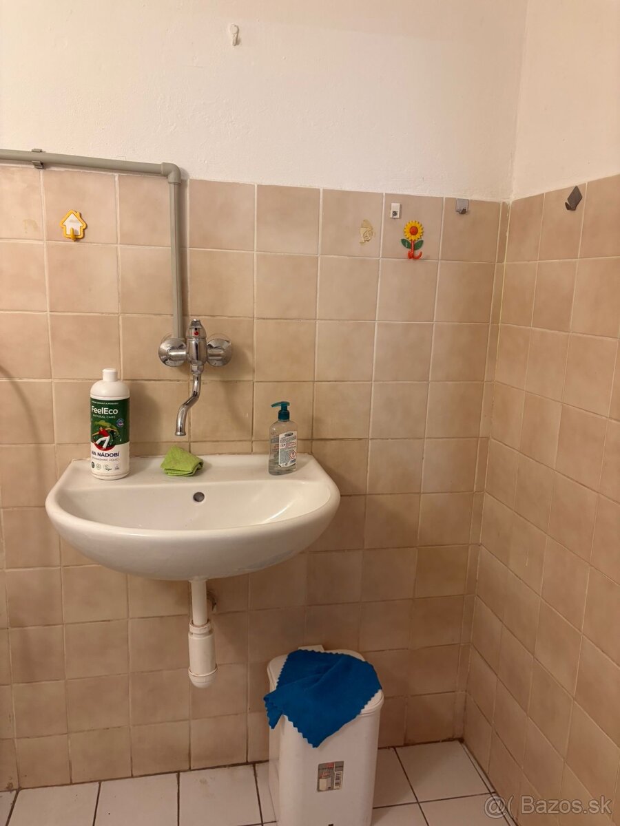 Prenajom obch. Priestoru v centre BA - 5