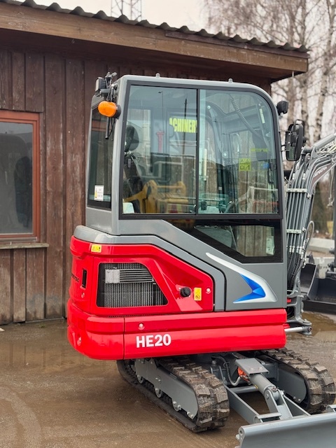 Pásový bagr Eurotrac HE20 - 5