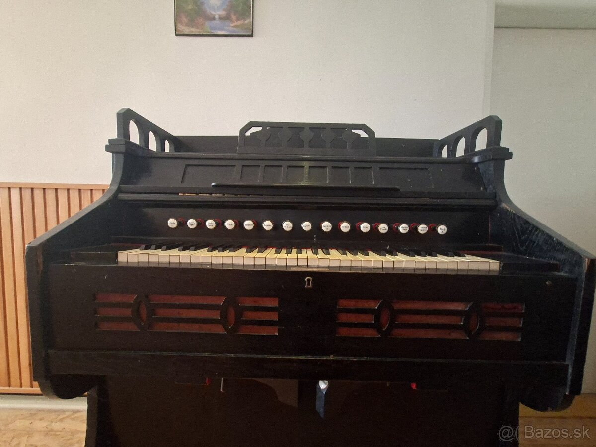Predám harmónium Julius Guna - 5