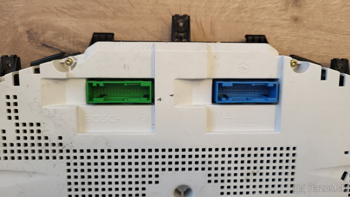 Predám pristrojovy štít (budiky) na VW Touareg TDi - 5