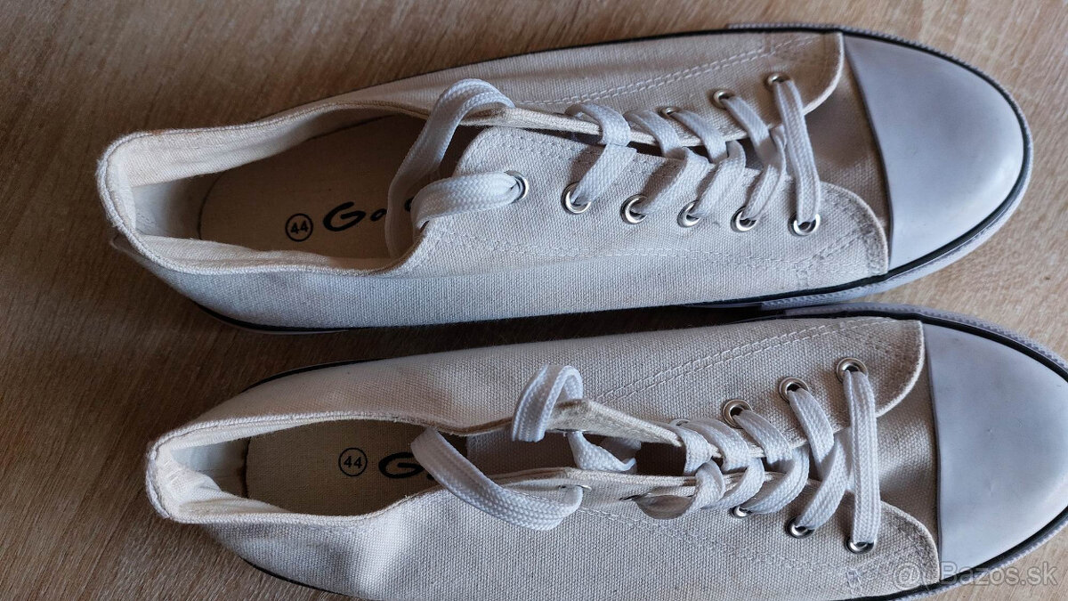 Obuv č. 44 - 5