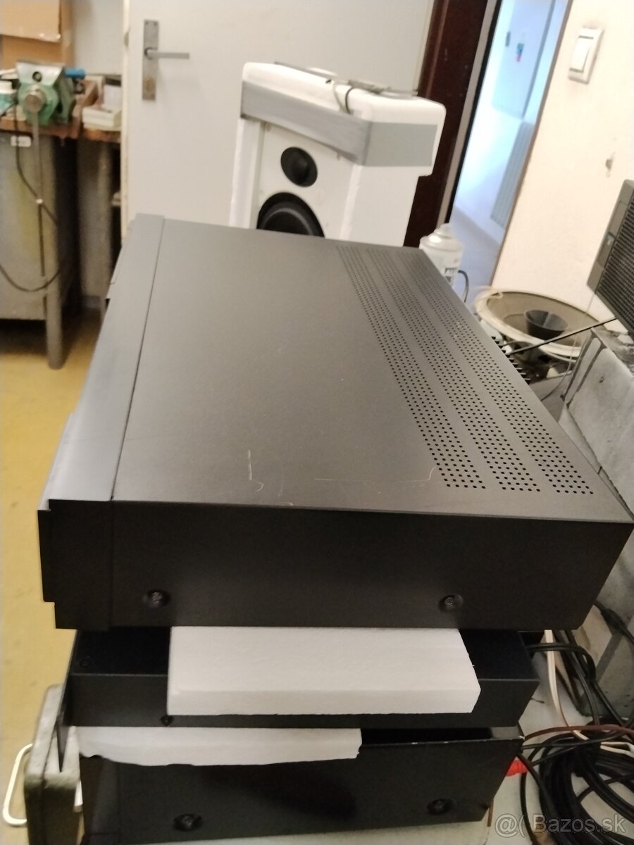Tesla MC 902 - 5