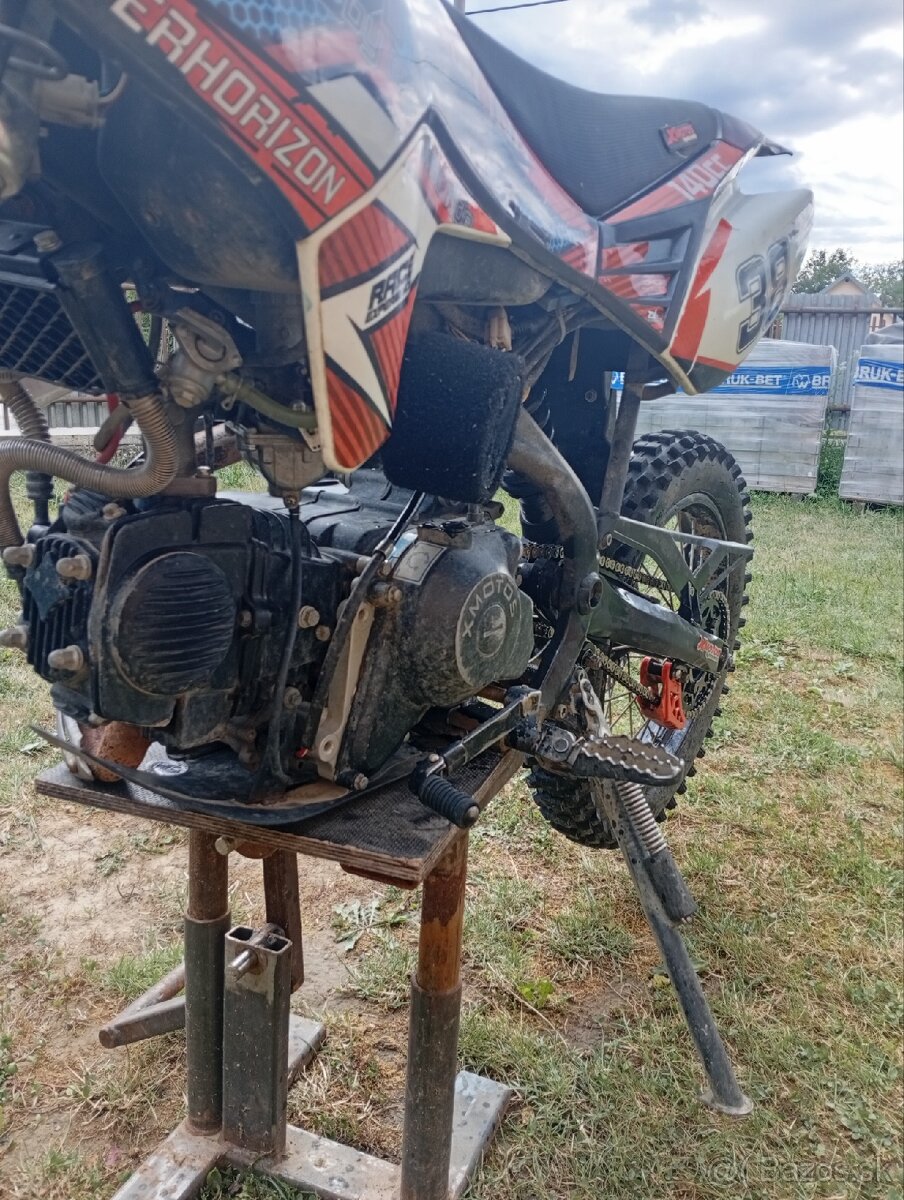 Xmotos 140