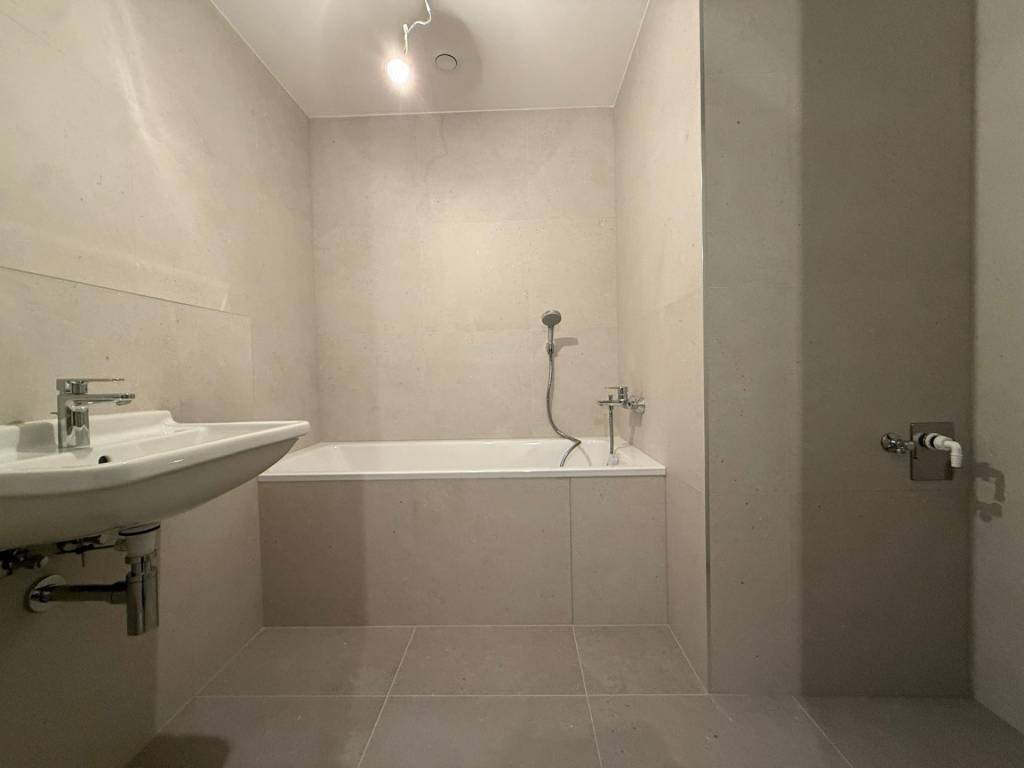 PREDAJ - Nový 1,5 izbový BYT ( nie apartmán) v Starom Meste, - 5