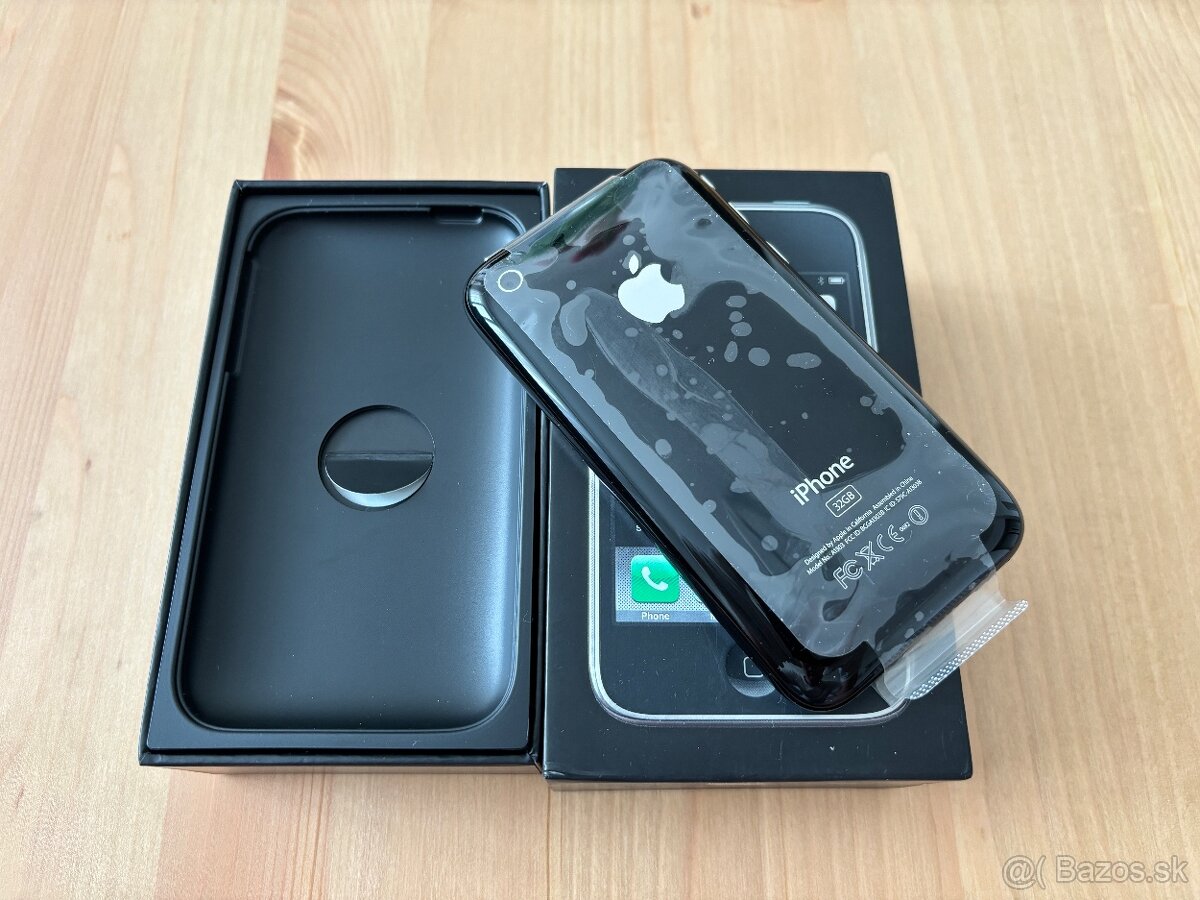 Nový Apple iPhone 3GS 32GB Black - 5
