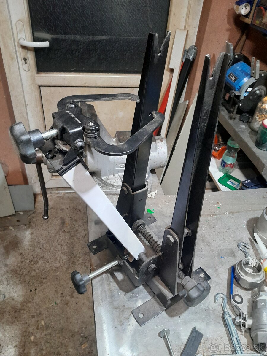 Stojan na centrovanie kolies - 5