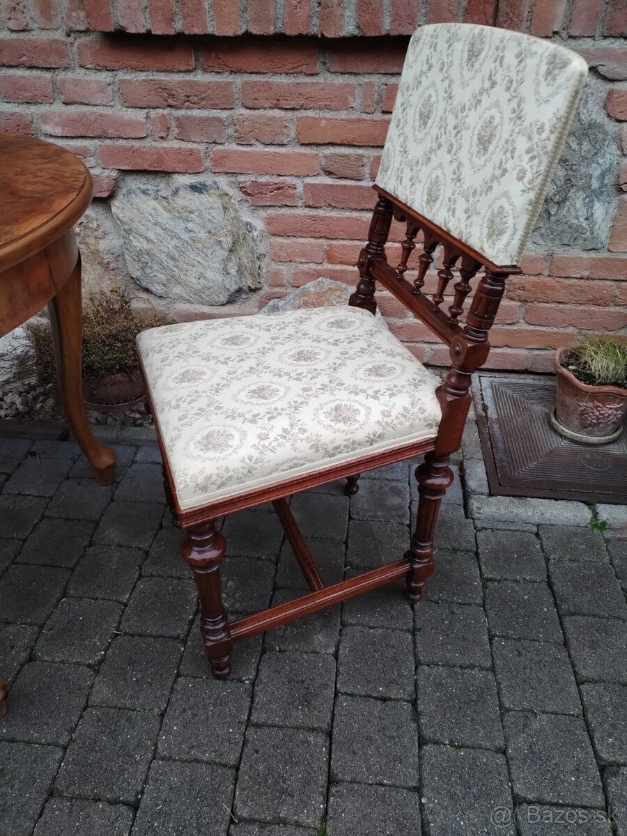 Starožitný stôl + stoličky - 5