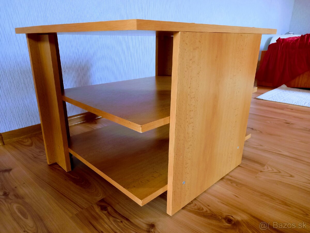 Stolík - 5