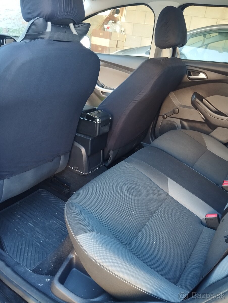 Predám Ford FOCUS Mk3 1.6 TDCi (2011) - 5