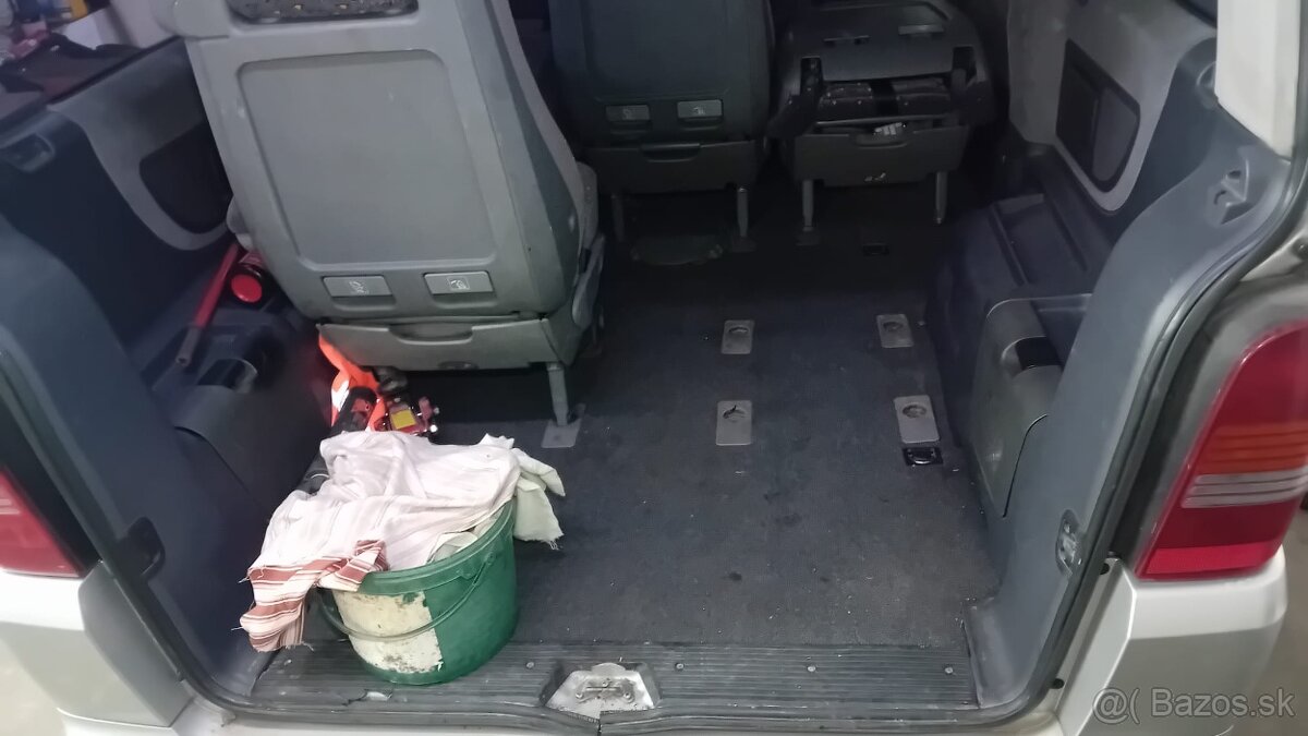 Trojsedacka Mercedes w638 - 5