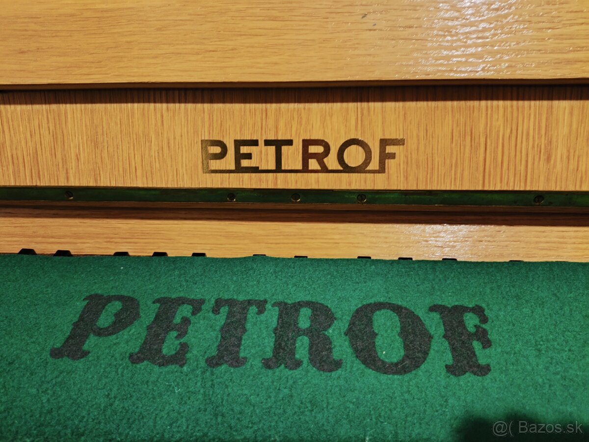 Pianíno PETROF - 5