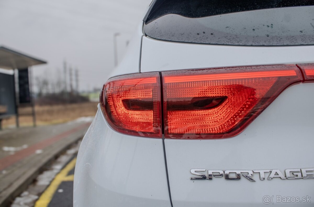 Kia Sportage 1.7 CRDi 2WD Platinum - 5