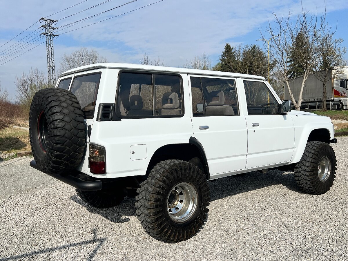 Nissan Patrol wagon 2.8td