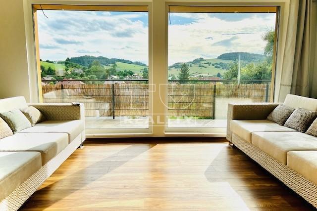 ZNÍŽENÁ CENA – Výnimočný RD 4KK v obci Horný Vadičov - 5