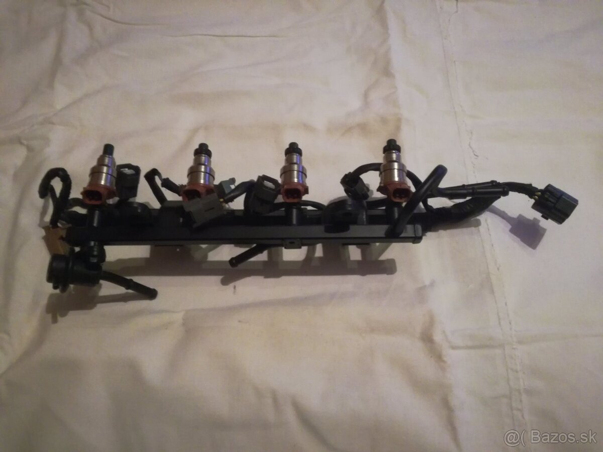 Mazda 323 BG 1.6i r.v.1991 - vstrekovače Denso - 5