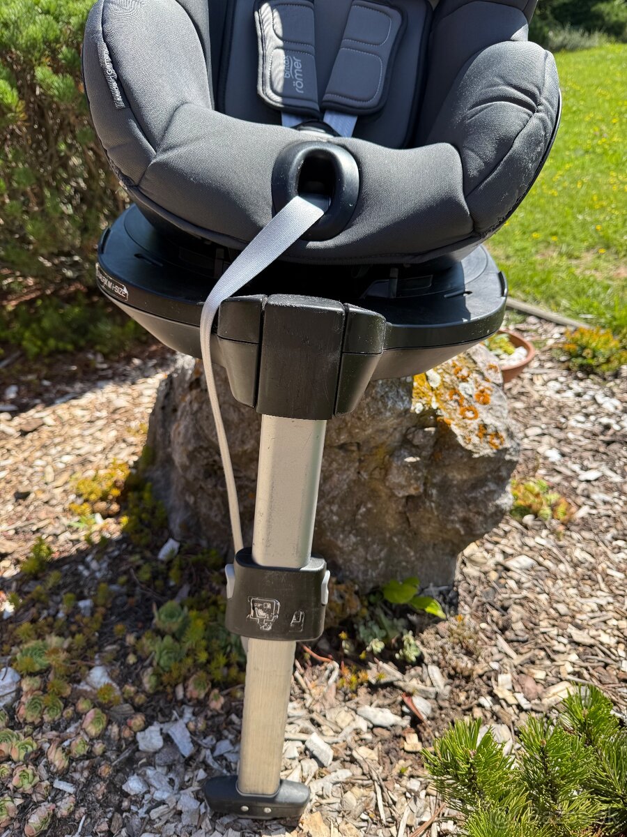 Britax Römer dualfix M i size - 5