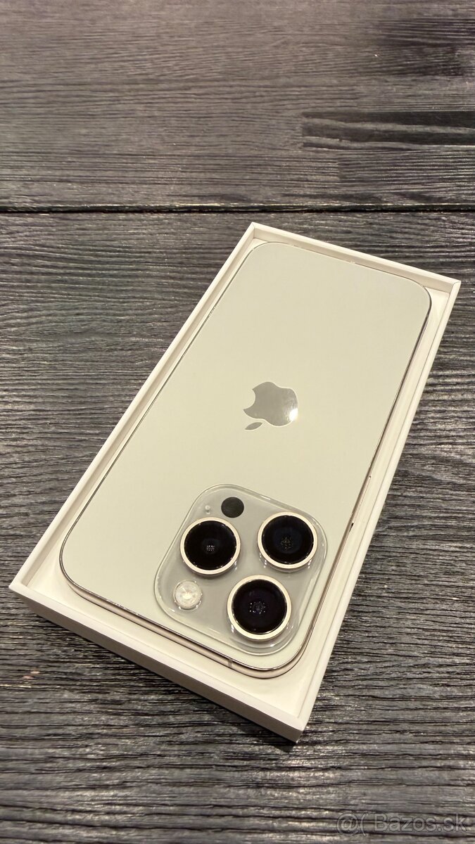 iPhone 15 Pro 256GB Natural Titanium - 5