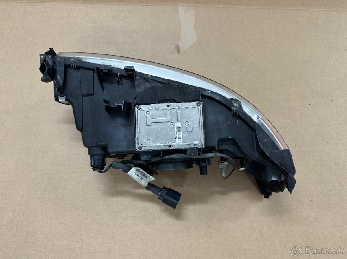 LEVÁ PŘEDNÍ LAMPA VOLVO V70 XENON - 5