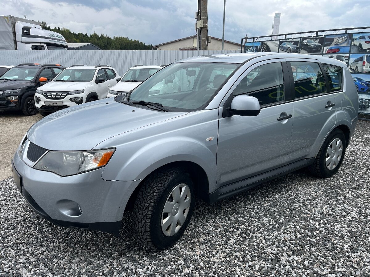 Mitsubishi Outlander 2.0 DI-D Instyle 4×4 - 5