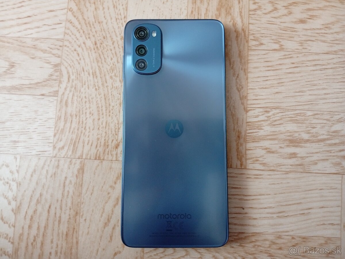 Motorola Moto E32s 4 GB / 64 GB Dual Sim - 5