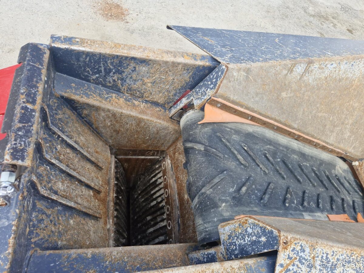 Drvič stavebného odpadu SEBA lite track 30-50 - 5