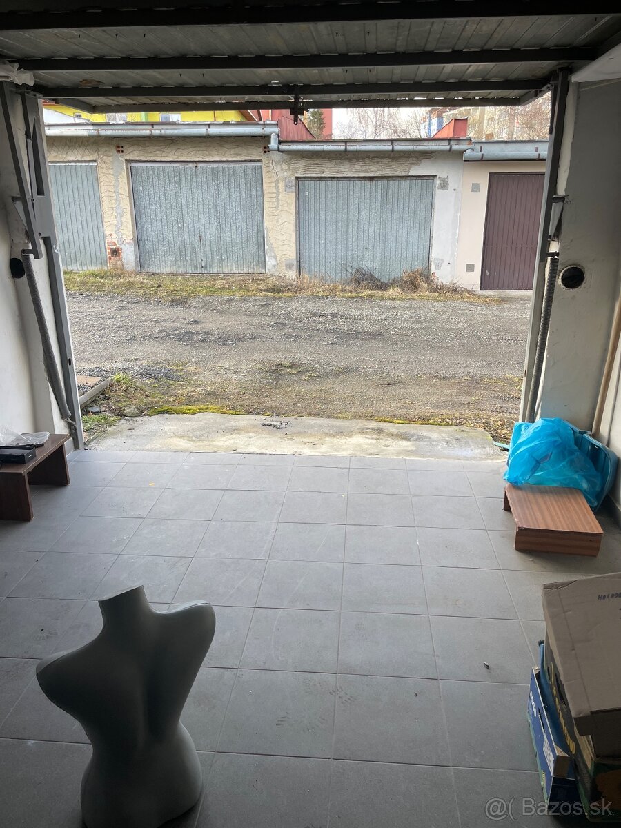 Garáž Tačevská - 5