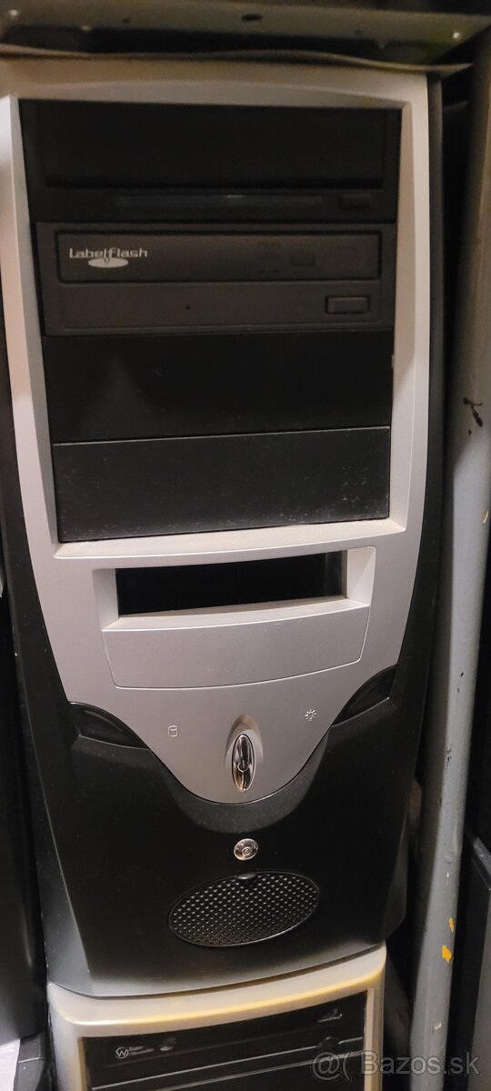 Predám rôzne PC skrinky / veľmi dobrý stav - 5