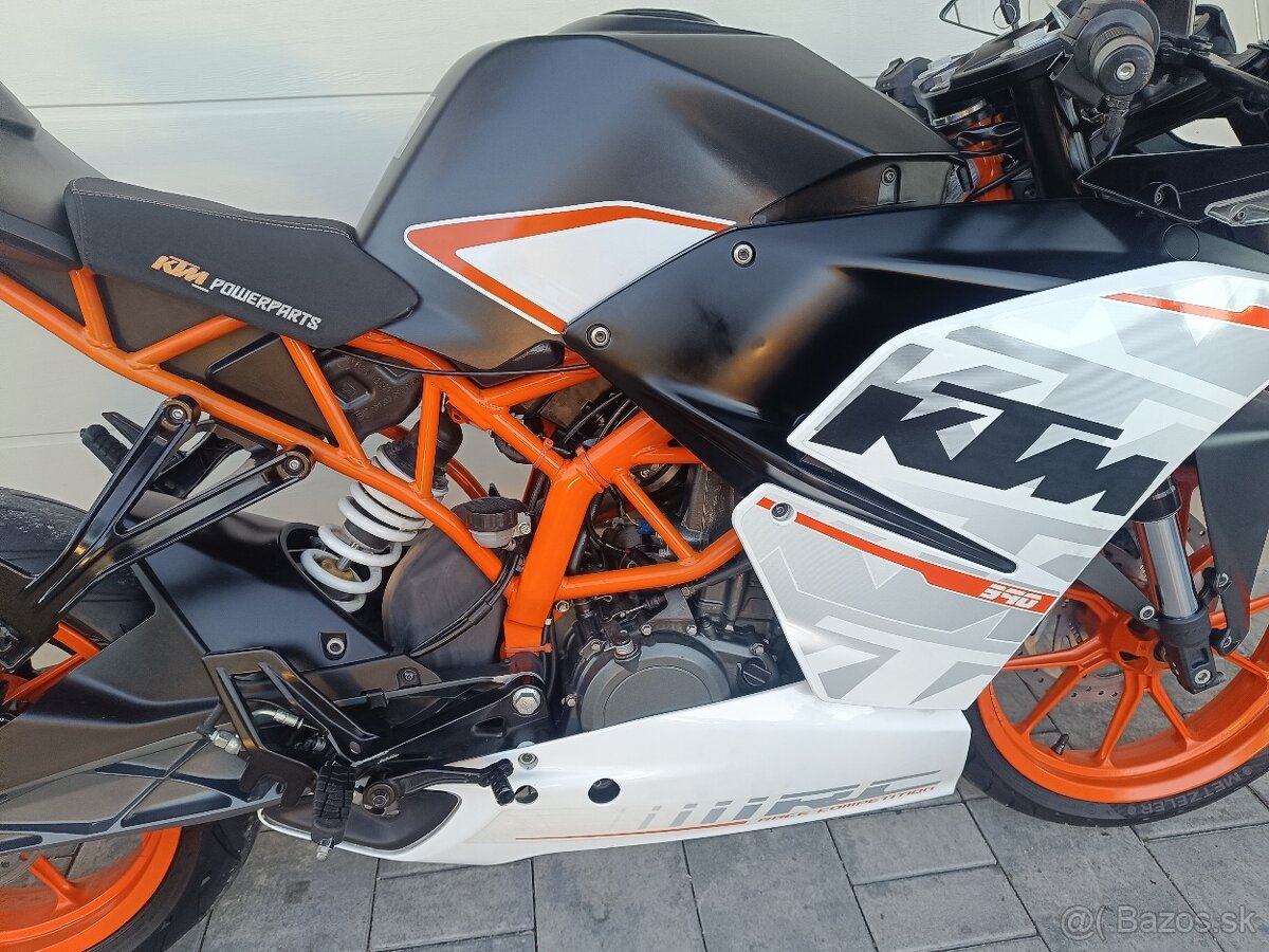 KTM RC 390 -32kW A2 -top stav - 5