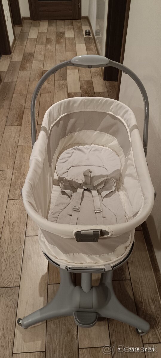 Chicco postieľka na kolieskach - 5